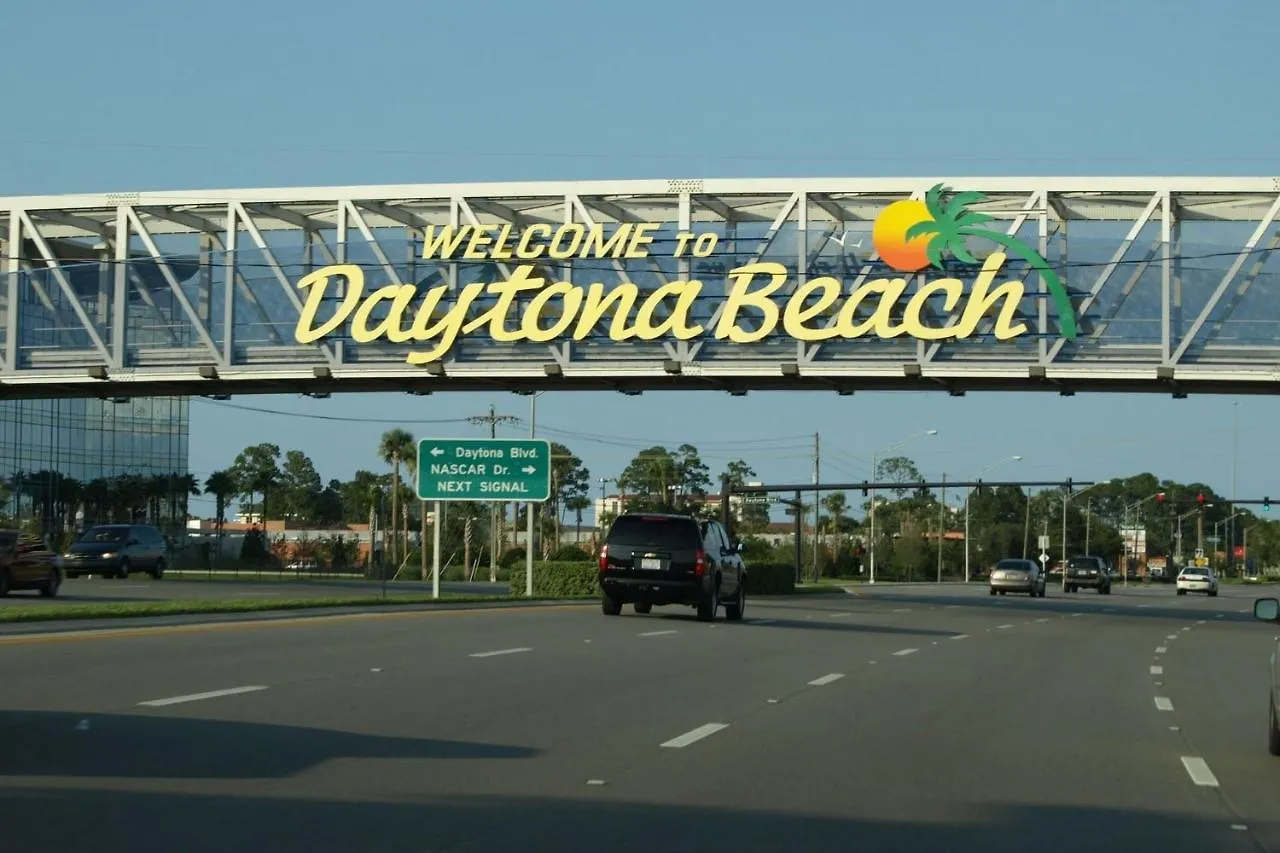 Sunglow Resort Condo Unit #807 Daytona Beach Shores